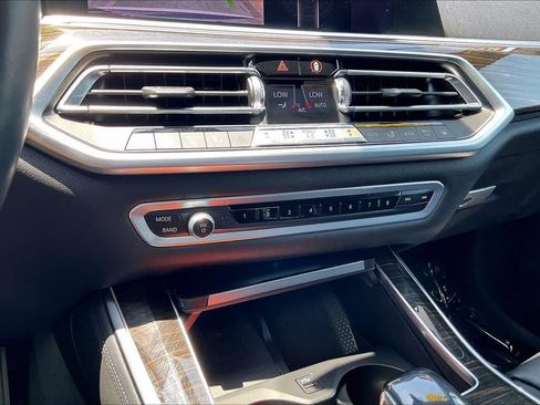Used 2019 BMW X5 xDrive40i w/ Premium Package 2 AWD/4WD image 31