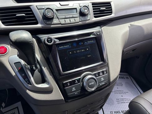 Used 2016 Honda Odyssey Touring image 22