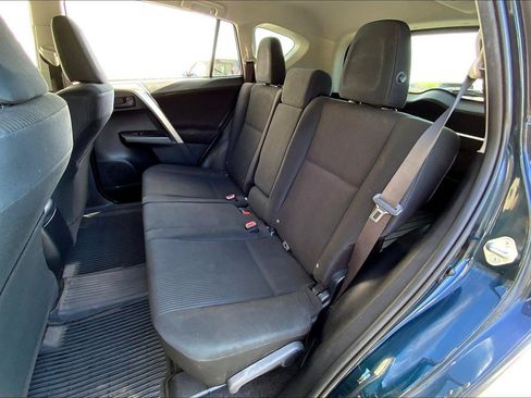 Used 2018 Toyota RAV4 LE w/ All Weather Liner Package image 21