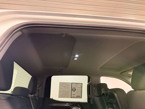 Used 2025 Chevrolet Silverado 1500 LT image 69