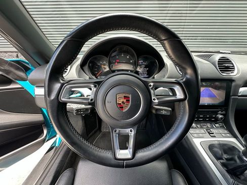 Certified 2017 Porsche 718 Boxster image 16