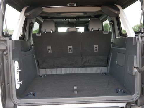 Used 2025 Ford Bronco Outer Banks w/ Sasquatch Package AWD/4WD image 18