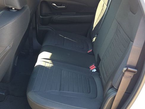 New 2026 Hyundai Santa Cruz SE FWD image 15