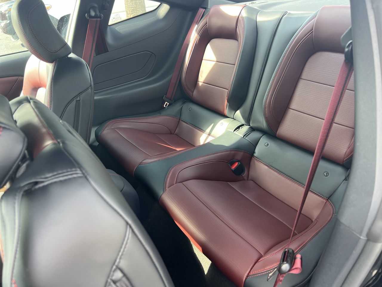 Used 2024 Ford Mustang GT Premium RWD image 31