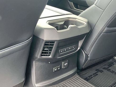 New 2026 Toyota Tundra Platinum AWD/4WD image 20