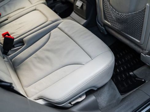 Used 2012 Audi Q5 2.0T Premium Plus w/ Premium Plus Pkg image 70