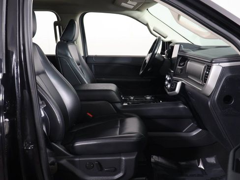 Used 2024 Ford Expedition Max XLT AWD/4WD image 28