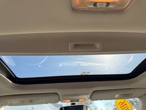 Used 2016 Honda CR-V EX image 17