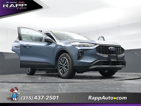 Used 2023 Ford Escape SE image 34