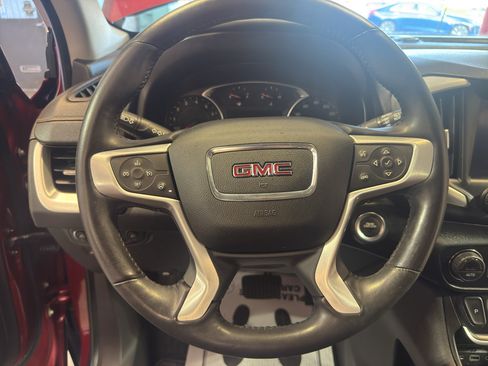Used 2018 GMC Terrain SLT w/ Preferred Package AWD/4WD image 18