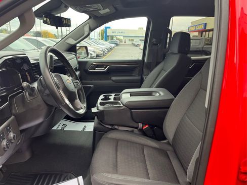 Used 2023 Chevrolet Silverado 1500 LT image 9