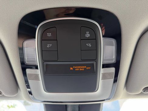 Used 2022 Hyundai Santa Fe SE image 39