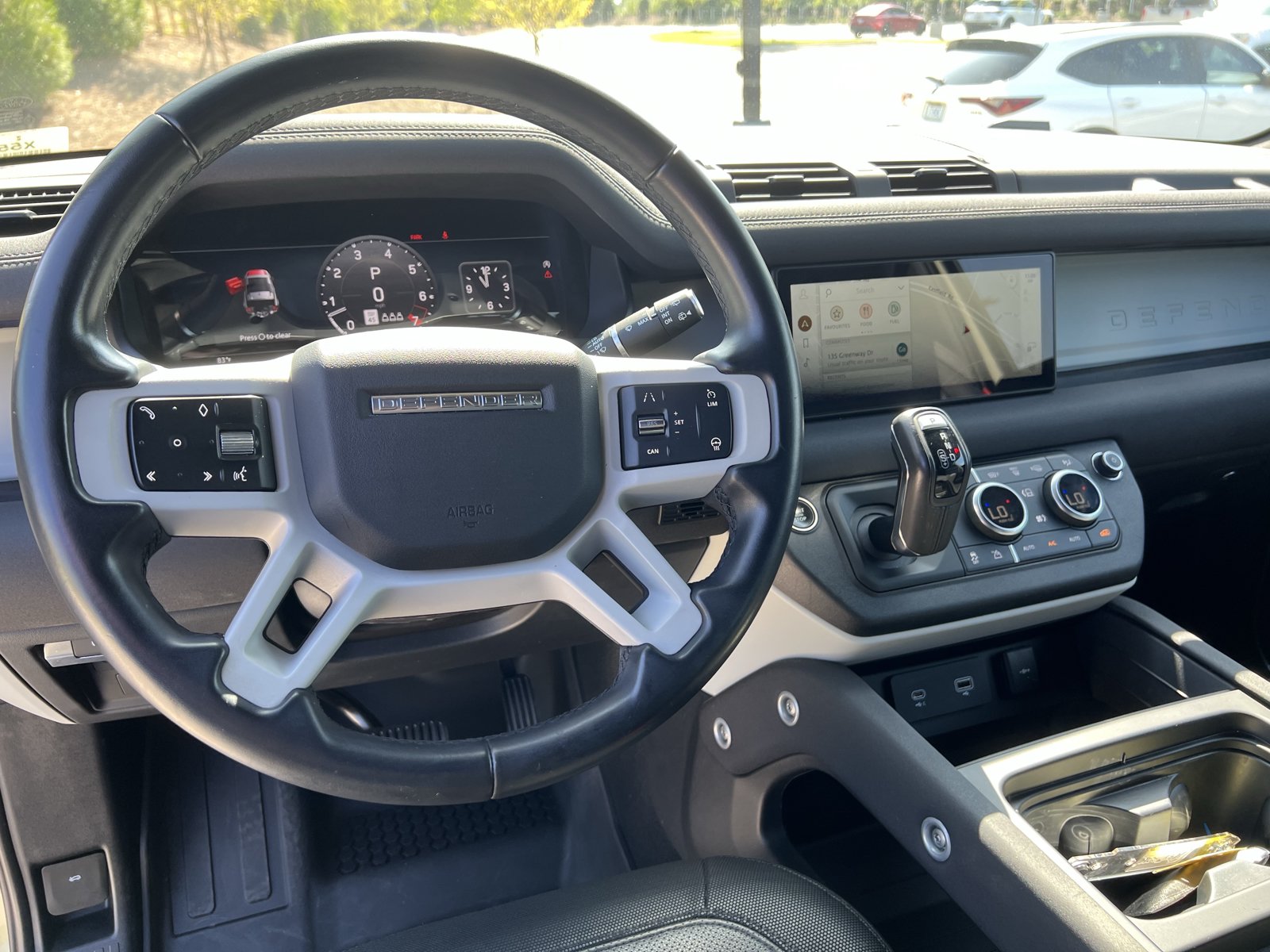 Used 2023 Land Rover Defender 90 X-Dynamic SE AWD/4WD image 29