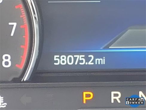 Used 2023 Ford Explorer Limited image 16