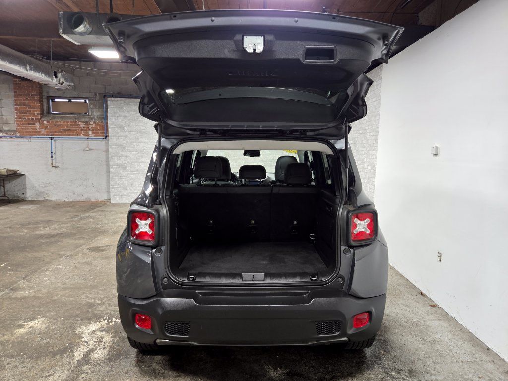 Used 2023 Jeep Renegade Limited w/ Sun/Sound Group AWD/4WD image 42