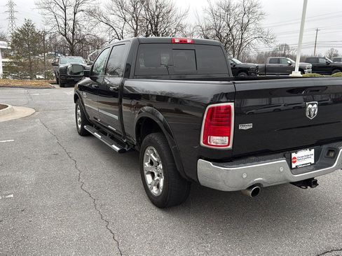 Used 2016 RAM 1500 Laramie w/ Convenience Group image 7
