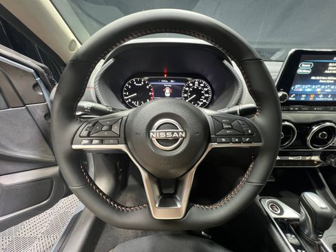 New 2025 Nissan Sentra SR image 9