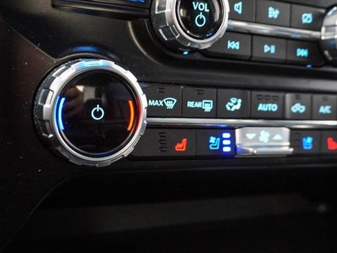 Used 2022 Ford F150 4x4 SuperCrew image 26