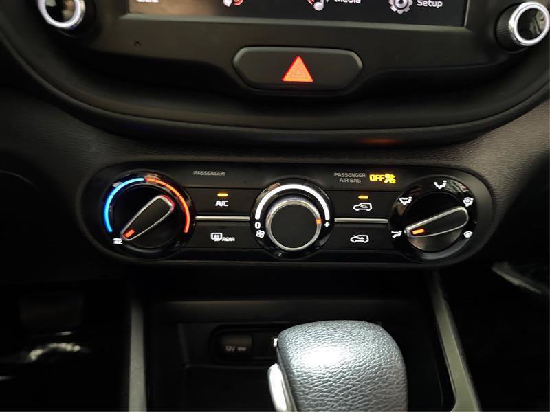 Used 2024 Kia Soul LX w/ Option Group 015 FWD image 26