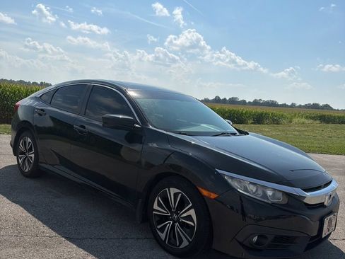 Used 2016 Honda Civic EX-L image 8