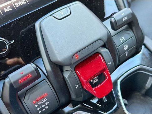 Used 2024 Lamborghini Urus S image 32