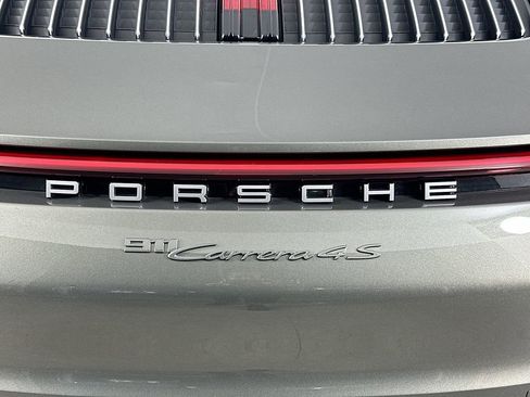 Certified 2024 Porsche 911 Carrera 4S w/ Sport Chrono Package AWD/4WD image 33