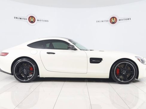 Used 2016 Mercedes-Benz AMG GT S image 2