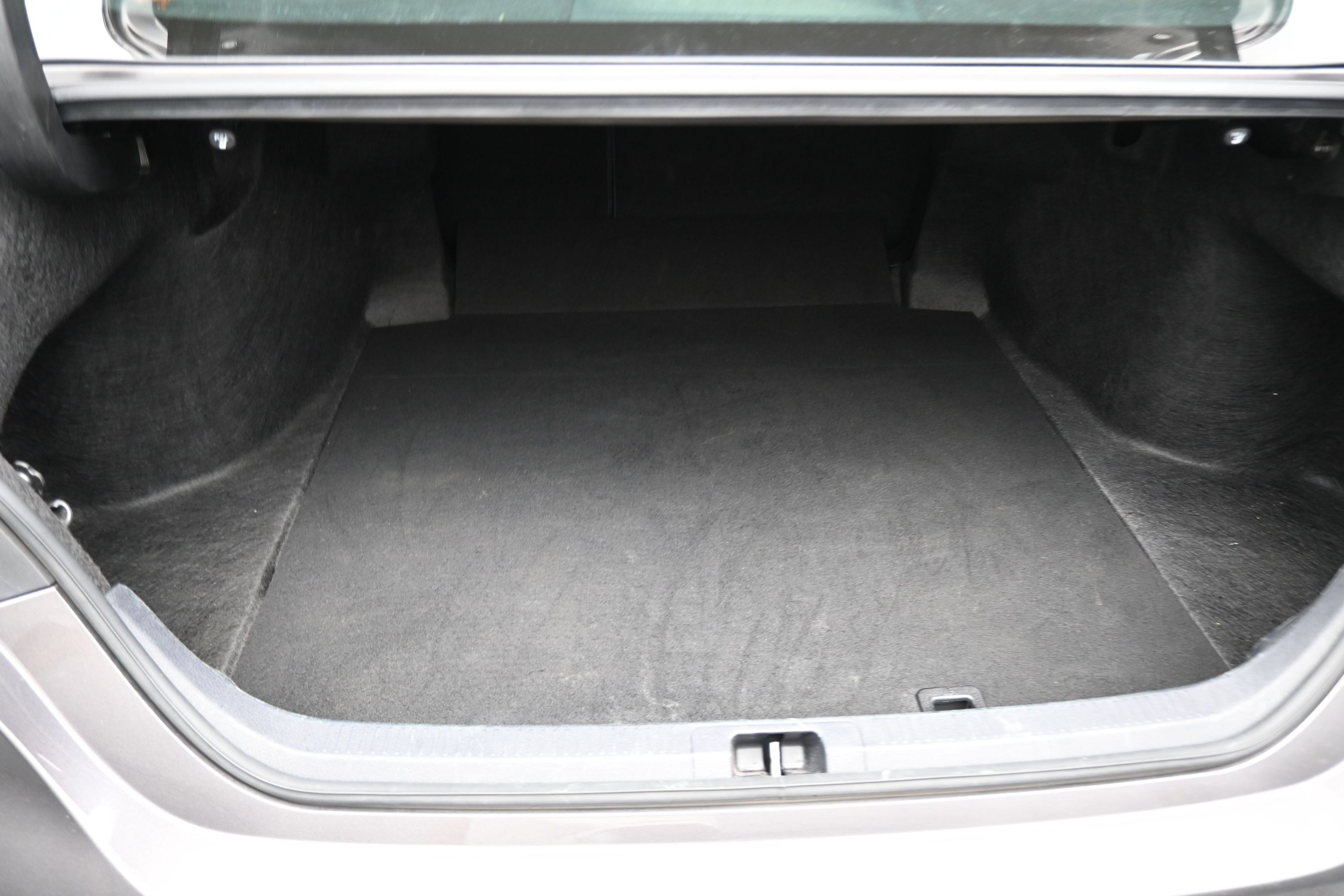 Used 2023 Toyota Camry SE FWD image 15