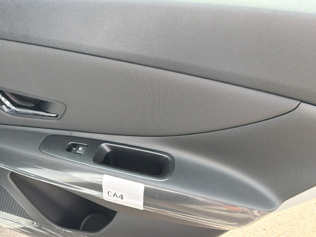Used 2026 Hyundai Elantra Sport w/ Cargo Package FWD image 16