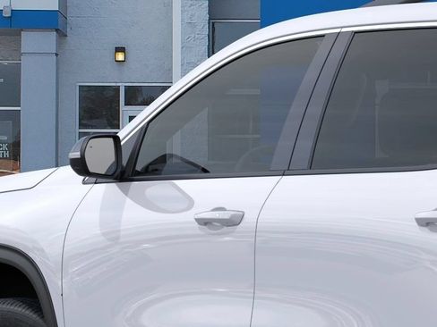 New 2026 Chevrolet Traverse LT FWD image 13