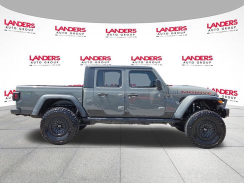 Used 2021 Jeep Gladiator Mojave AWD/4WD image 2