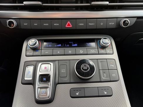 Used 2025 Hyundai Palisade SEL FWD image 32
