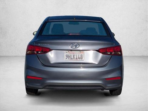 Used 2020 Hyundai Accent SE FWD image 6