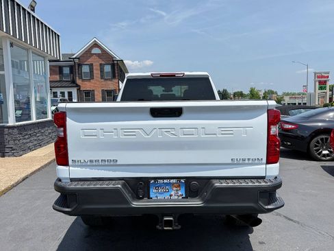 Used 2026 Chevrolet Silverado 2500 Custom w/ Custom Convenience Package AWD/4WD image 8