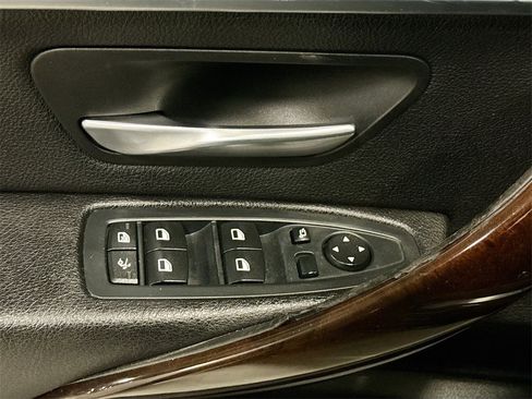 Used 2016 BMW 328i Gran Turismo xDrive image 20