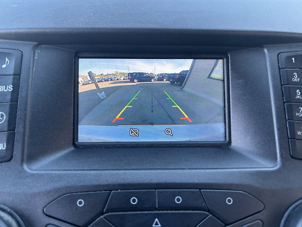 Used 2015 Ford Edge SEL FWD image 23