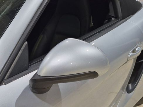 Used 2015 Porsche Boxster RWD image 11
