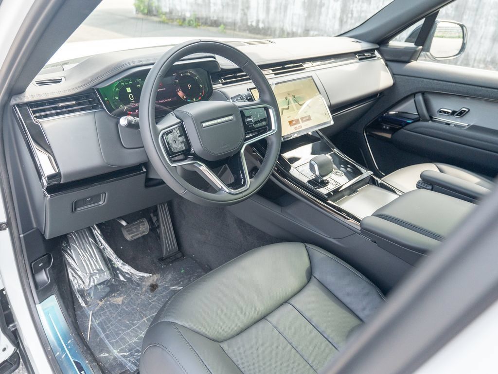 New 2026 Land Rover Range Rover Sport SE AWD/4WD image 11