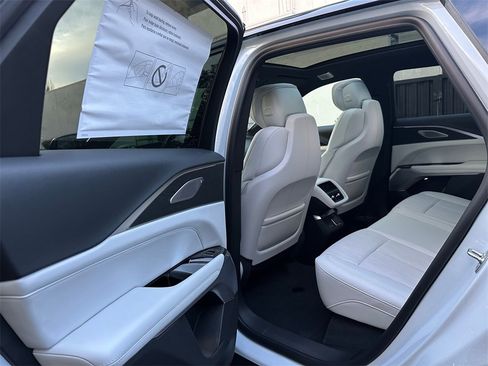 New 2026 Cadillac Lyriq Premium Sport image 16