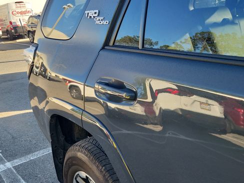 Used 2024 Toyota 4Runner TRD Off-Road Premium image 13