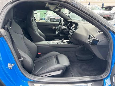 Used 2020 BMW Z4 M40i RWD image 19
