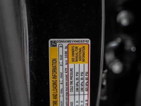 Used 2022 Chevrolet Equinox RS image 36