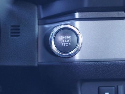 Used 2021 Toyota Tacoma TRD Sport image 31