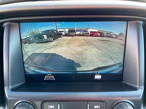 Used 2022 GMC Canyon AT4 image 13