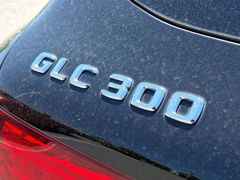 Used 2016 Mercedes-Benz GLC 300 4MATIC image 32