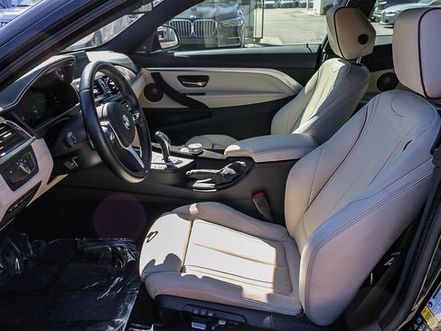 Used 2019 BMW 440i xDrive Coupe w/ M Sport Package image 17