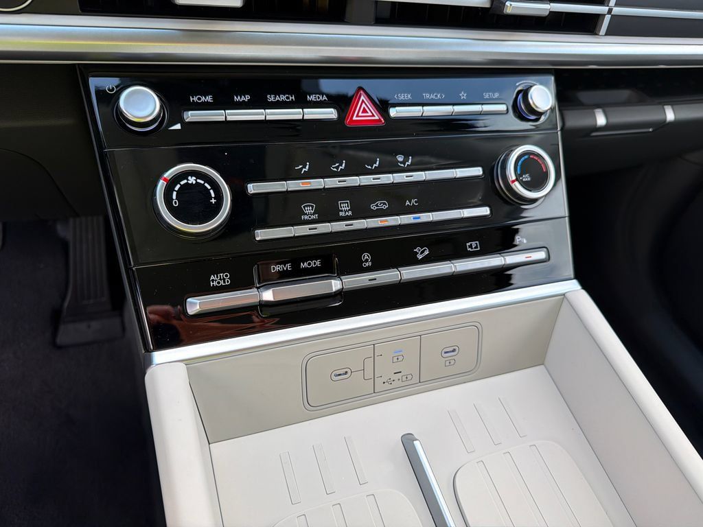 New 2027 Hyundai Santa Fe SE FWD image 31