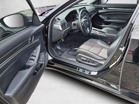 Used 2022 Honda Accord Sport image 14