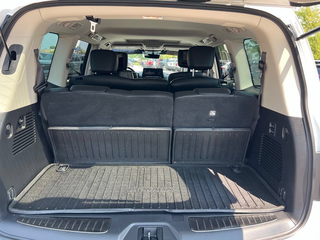 Used 2023 Nissan Armada Platinum w/ Cargo Package AWD/4WD image 26