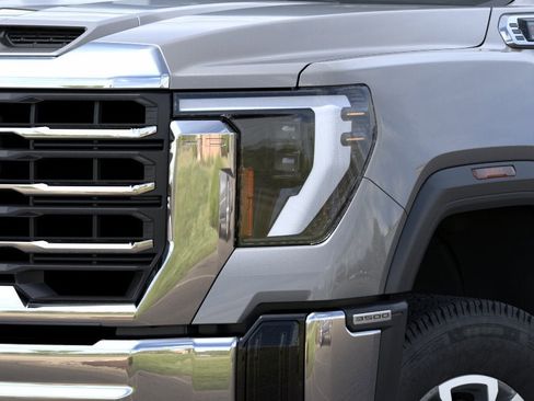 New 2026 GMC Sierra 3500 SLE image 10